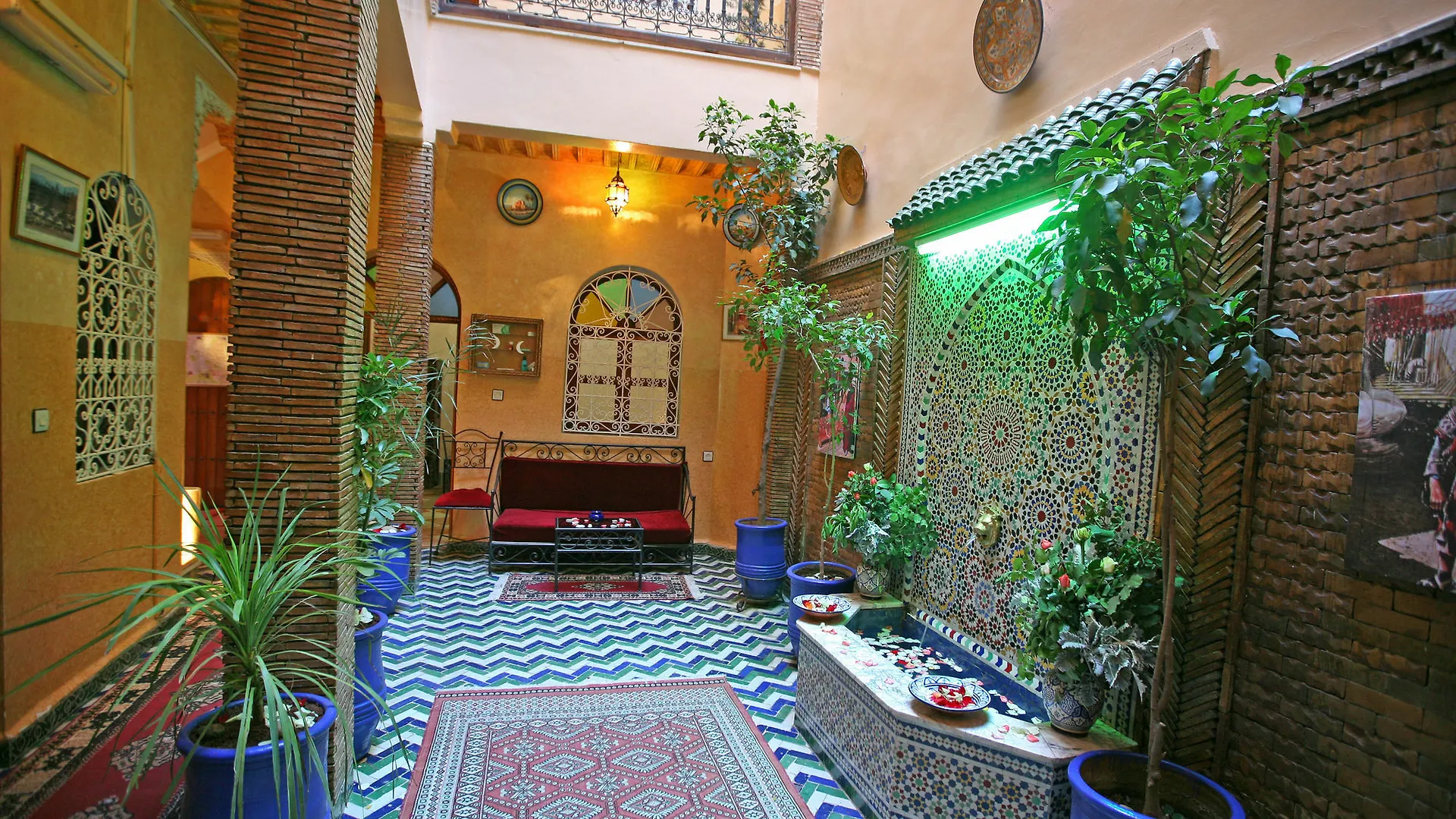 ***  Riad Taghazoute Marraquexe Marrocos